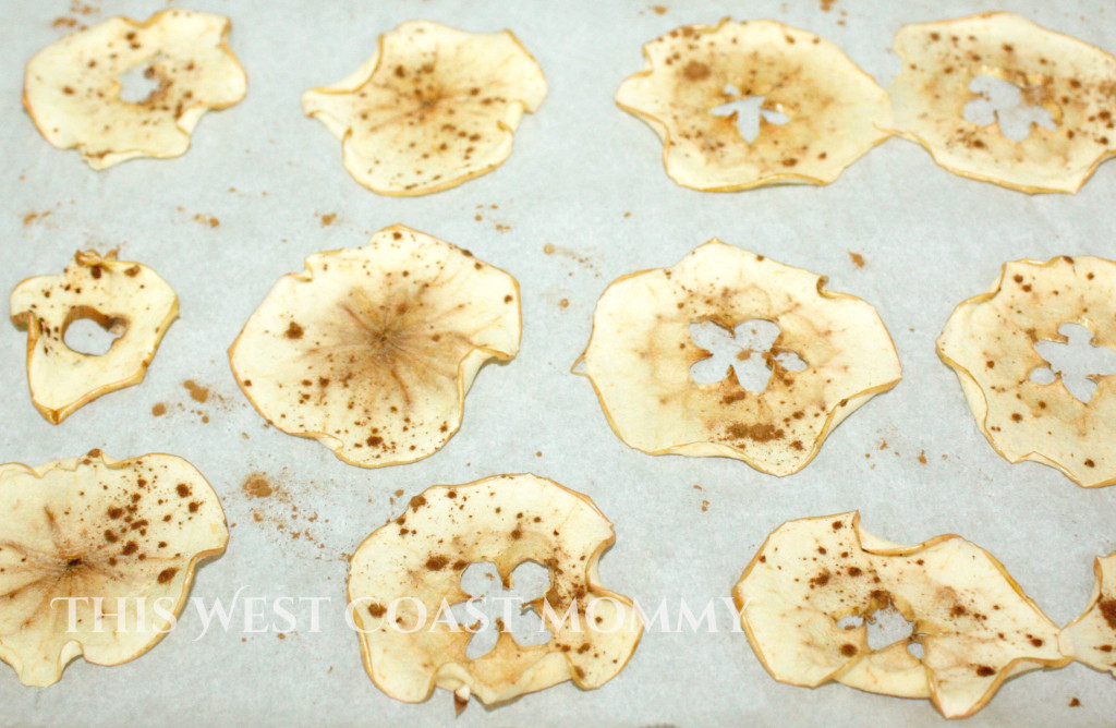 Apple Chips #Recipe - This West Coast Mommy