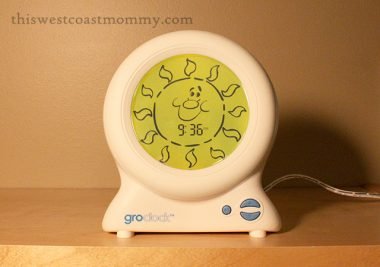 The Gro-clock helps teach toddlers and preschoolers when to go back to sleep and when it’s time to get up. A gift for everyone involved! #HolidayGiftGuide