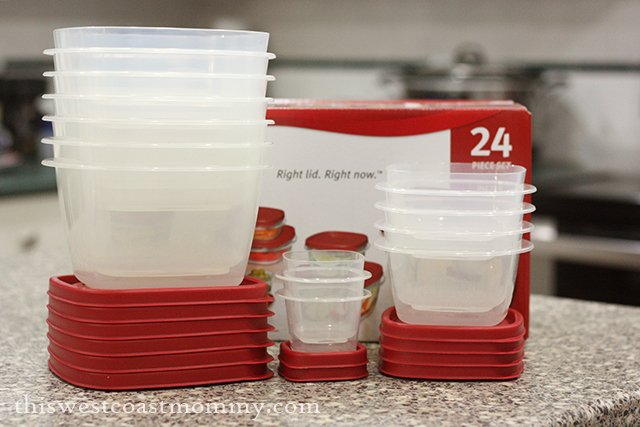 https://thiswestcoastmommy.com/wp-content/uploads/2014/12/Rubbermaid-Easy-Find-Lids.jpg