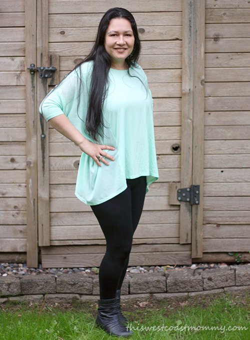 Layla top and Suri leggings from LNBF