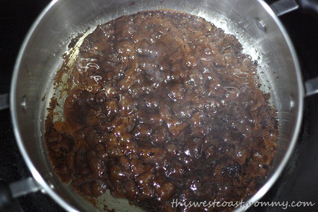 Melt brown sugar in coconut oil until caramelized.