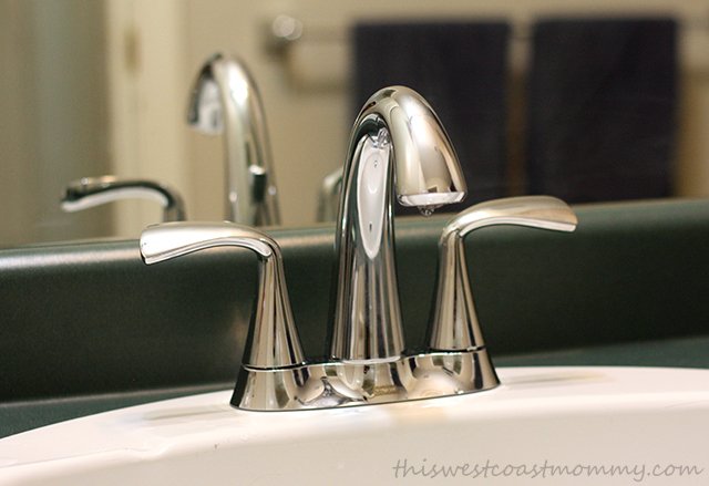 The American Standard Fluent Centreset Faucet is easy to clean, looks elegant, and features child-friendly handles.
