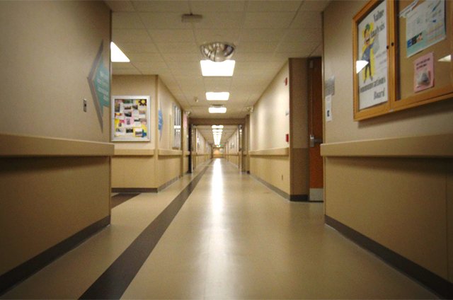 Walking the hospital hallways is a time honoured labour tradition.