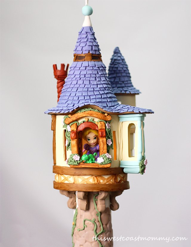 Rapunzel's tower cake made by The Cowardly Lemon