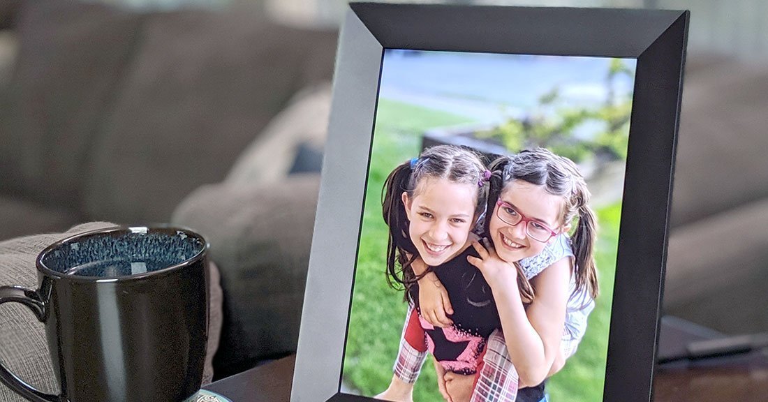 Share Your Memories with a Nixplay Digital Smart Photo Frame This